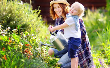 woman-and-child-gardening