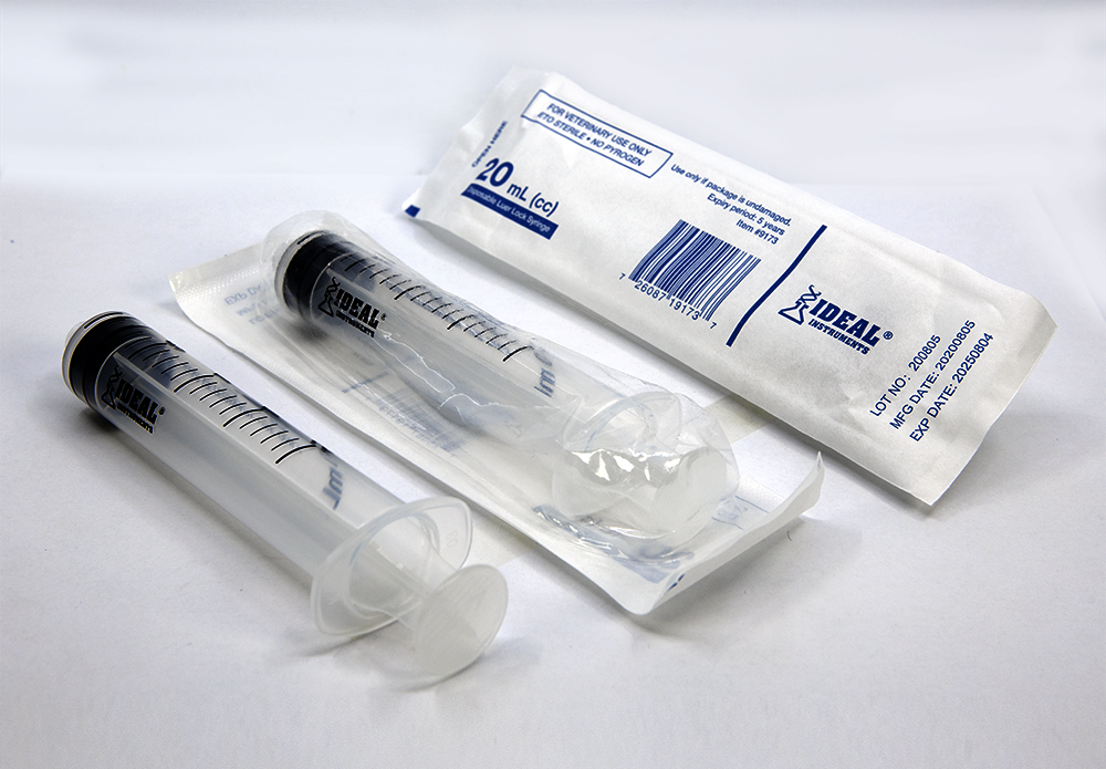 Ideal Disposable Soft-Pack Luer Lock Tip Syringe 20 cc